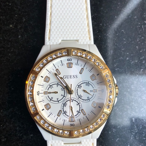 Guess Wrist Watch main image 3